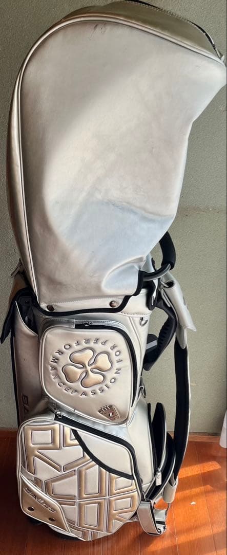 BAIDO バルド キャディバッグ　数量限定　2021年モデル クラブカバー付き