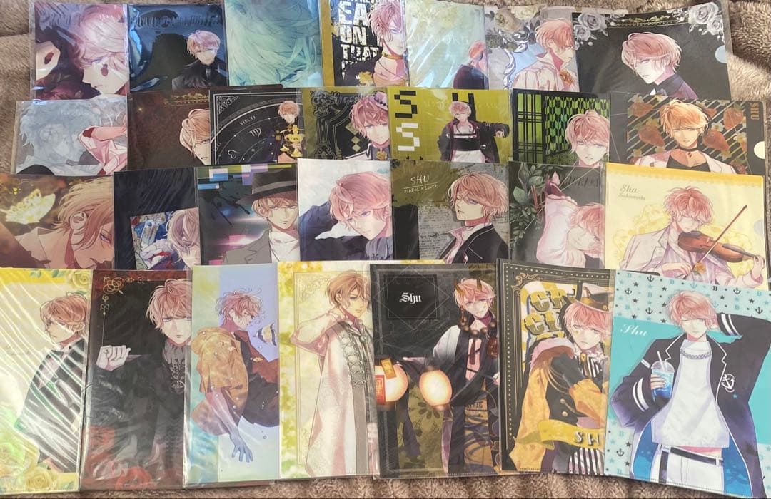 逆巻シュウ　クリアファイル　②