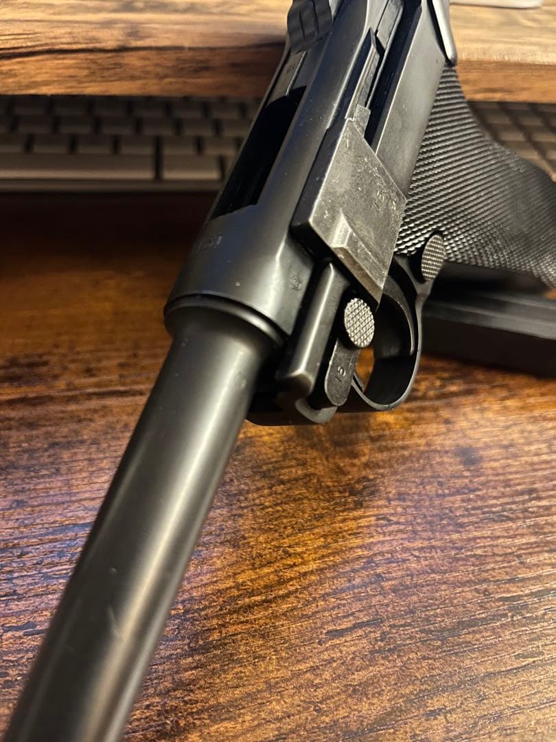 こ*ー様 Luger P08 セミオートマチックガスガン