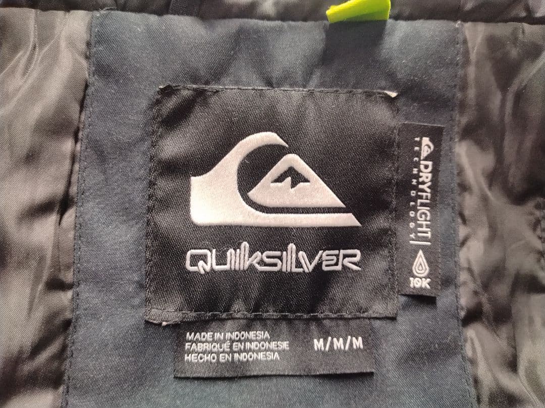 QUIKSILVER MISSION SOLID クイックシルバー Mサイズ 黒