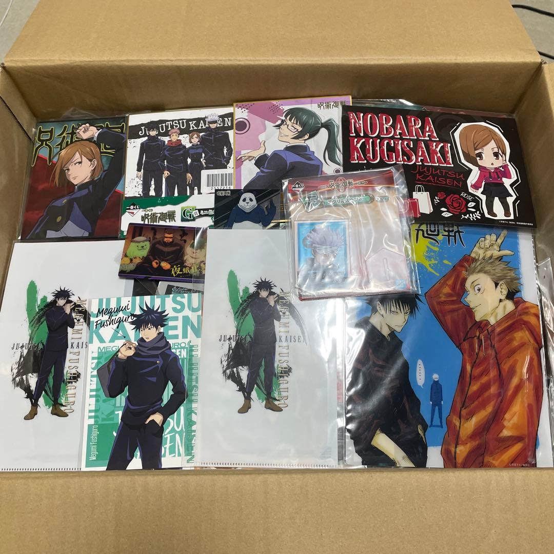 アニメ キャラクターグッズ 大量 缶バッジ アクリルスタンド まとめ売り　希少品