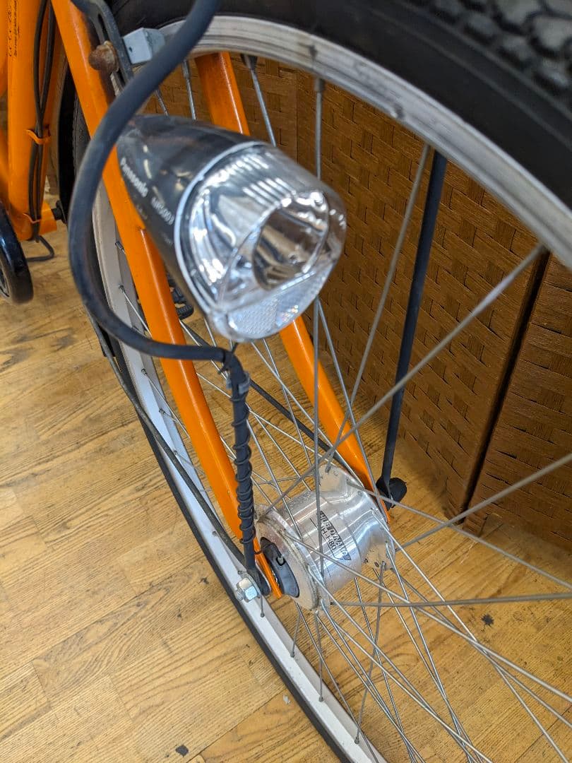 U095 普通自転車　27インチ 6段変速 LEDオートライト オレンジ