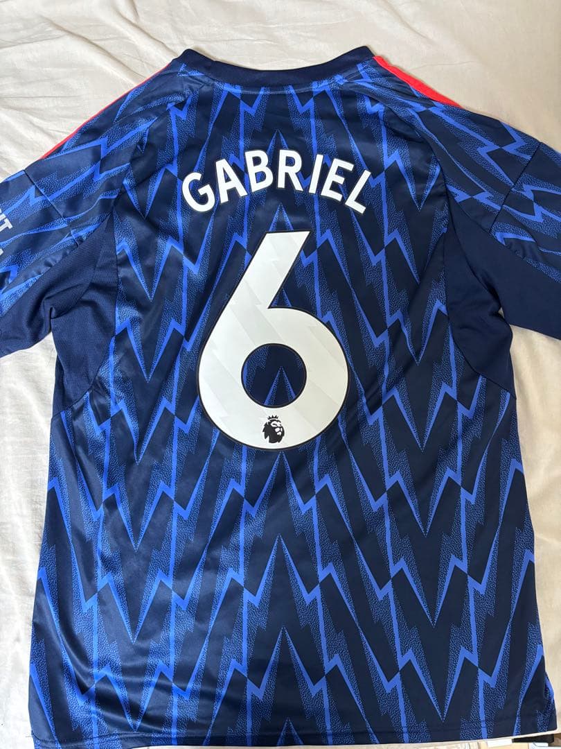 アーセナル　アウェイユニフォーム　#6 ガブリエウ