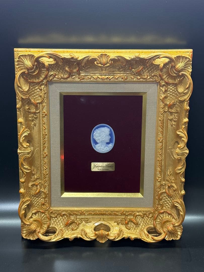 西ドイツ製 ストーンカメオ サファイアカメオ 貴婦人 彫刻 古径額装付