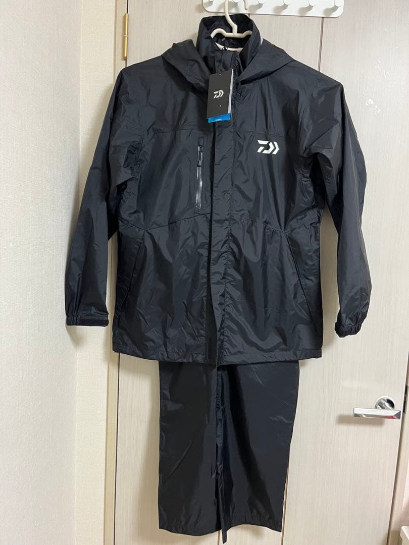 【新品未使用】DAIWAダイワレインマックスレインスーツDR-3823 （XL）