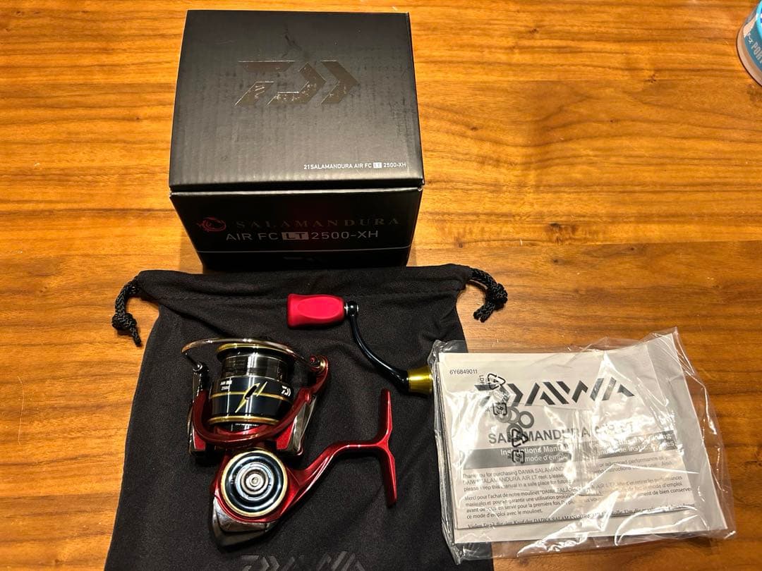 ダイワ SALAMANDURA AIR FC LT 2500-XH 中国限定
