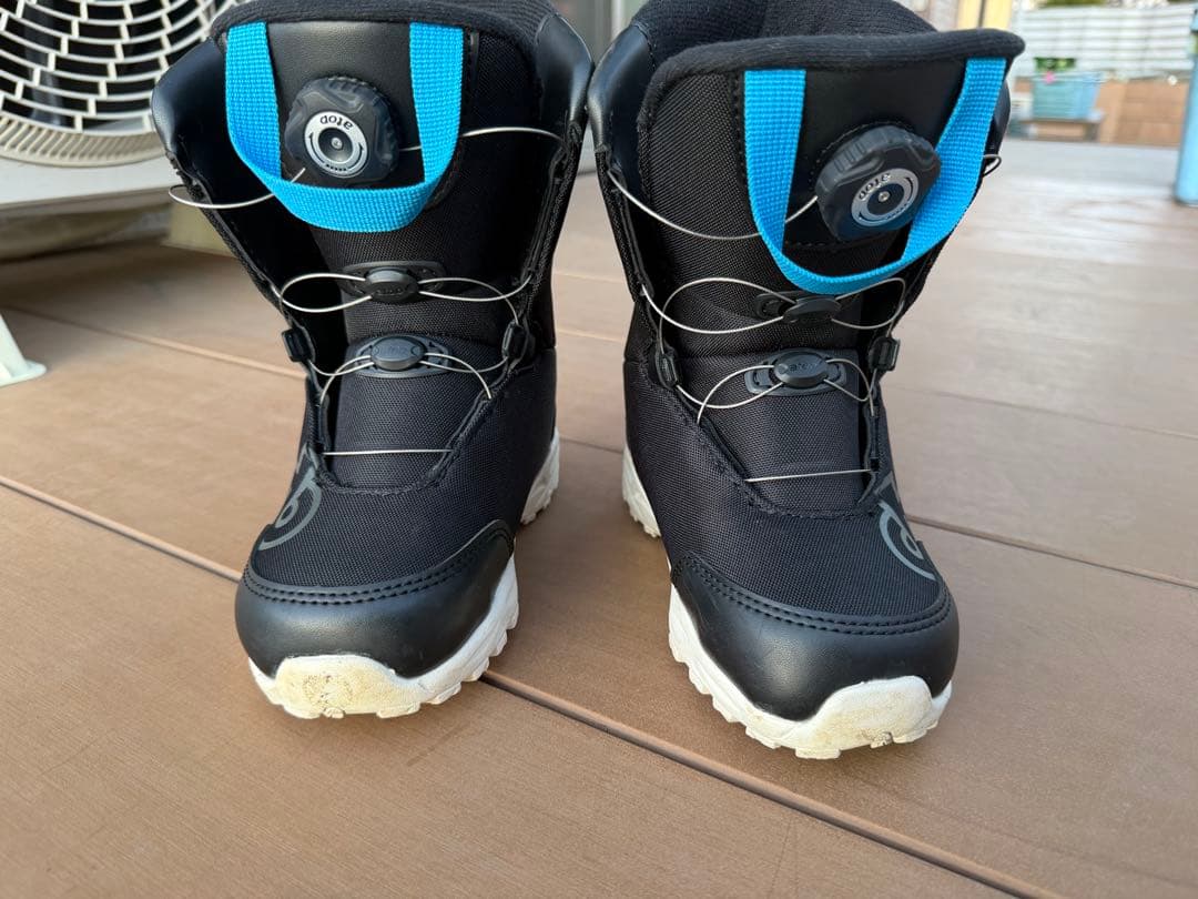 dub 子ども用スノーボードブーツ ブラック/ブルー