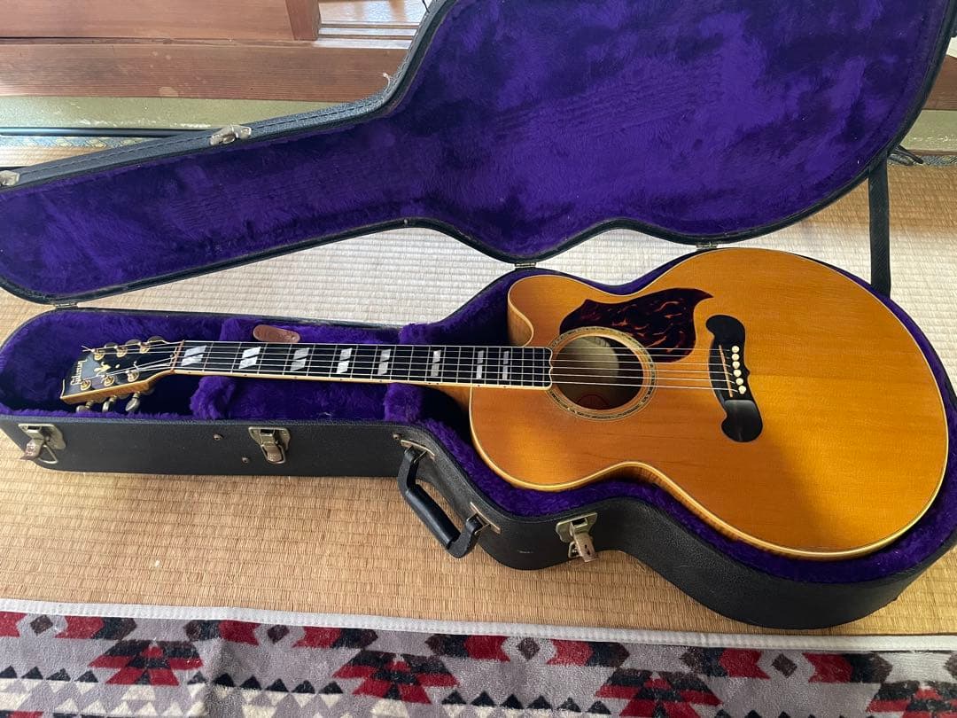 Gibson EC-30 BluesKingElectro エレアコ　アコギ