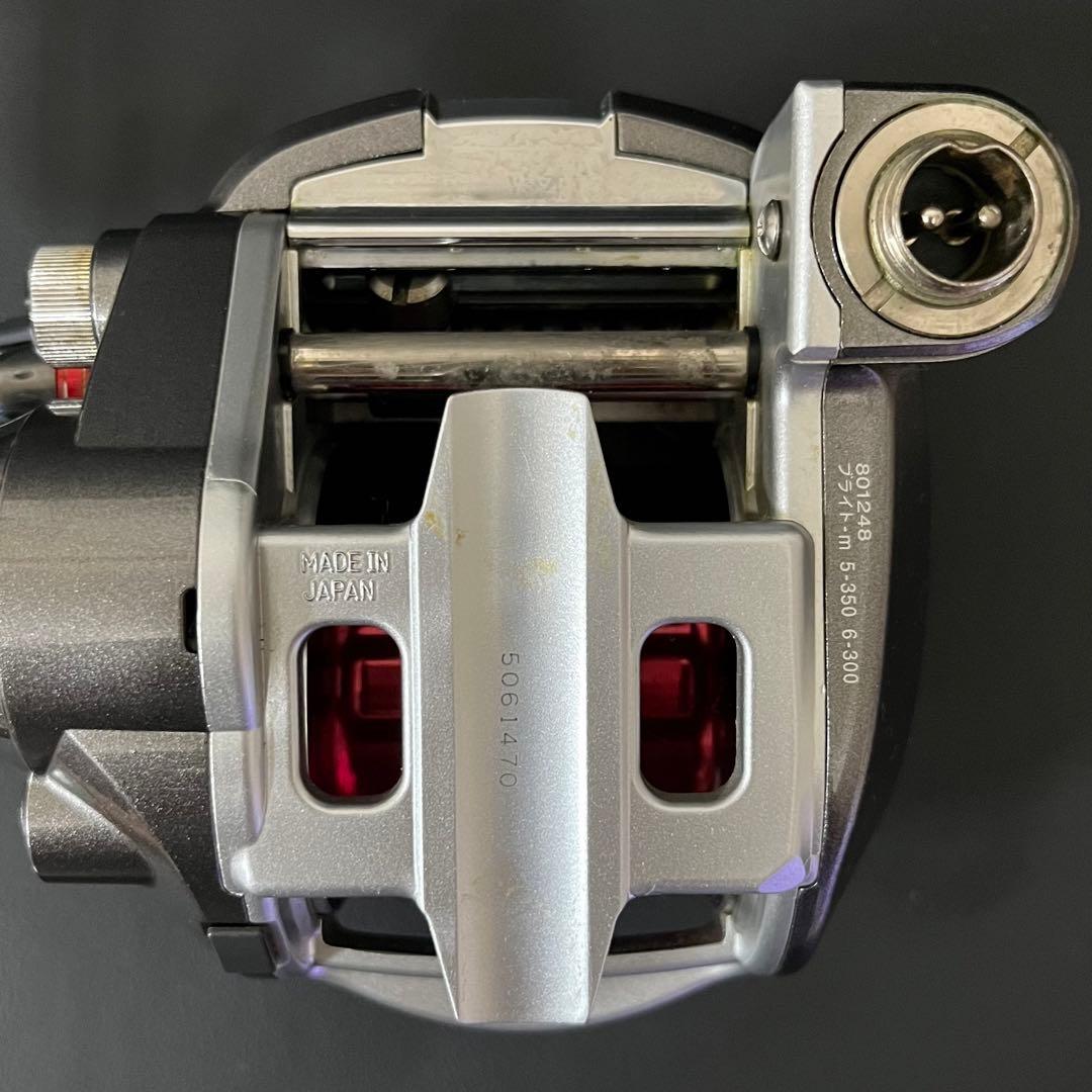 【美品/名機/パワー抜群】ダイワ レオブリッツ 500MM 電動リール