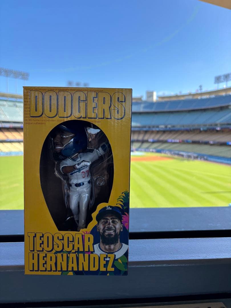 【未開封】テオスカー•ヘルナンデス　ボブルヘッド　ロサンゼルス ドジャース　限定