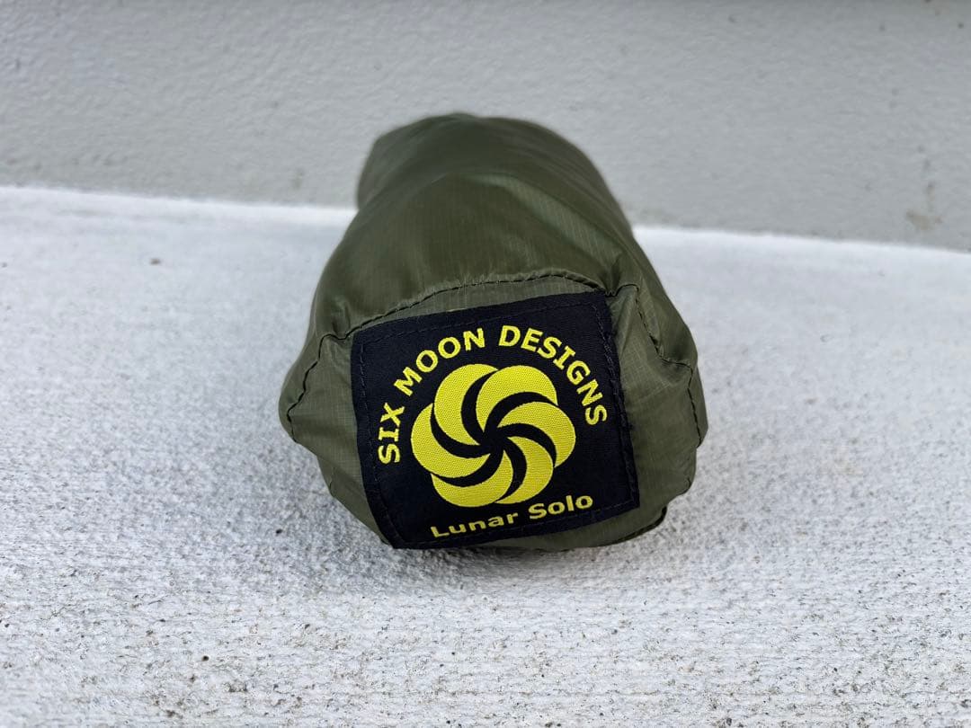 Six Moon Designs Lunar Solo カーボンポール付き