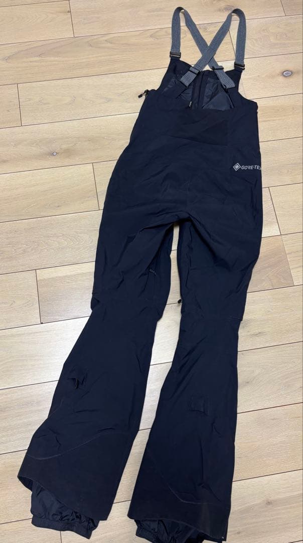 ak Burton ゴアテックススノーボード ビブパン