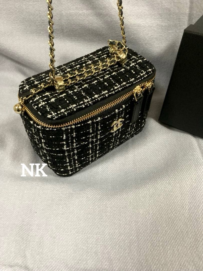 セール❗️バニティ　シャネルノベルティ　ショルダーバッグ　VIP ブラック