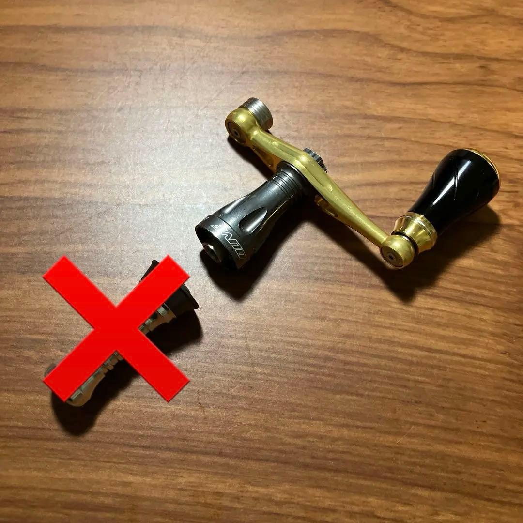 美品　ダイワ用　DLIVE カスタムハンドル　のみ