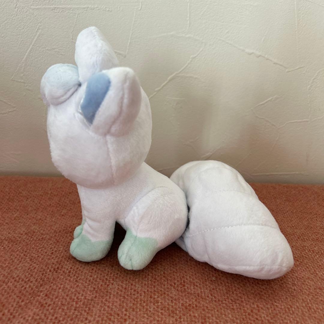 へんしんメタモン　アローラロコン　ポケモンセンター　ポケットモンスター