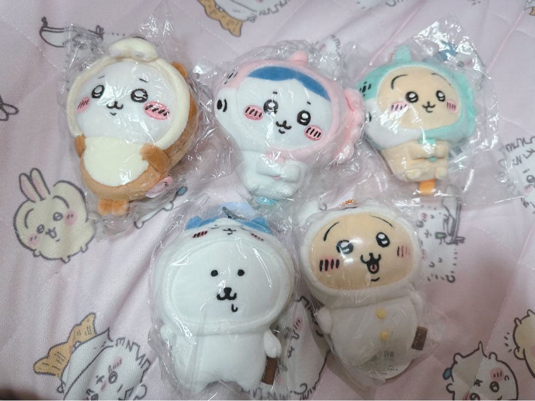 ちいかわ　ぬいぐるみキーホルダー