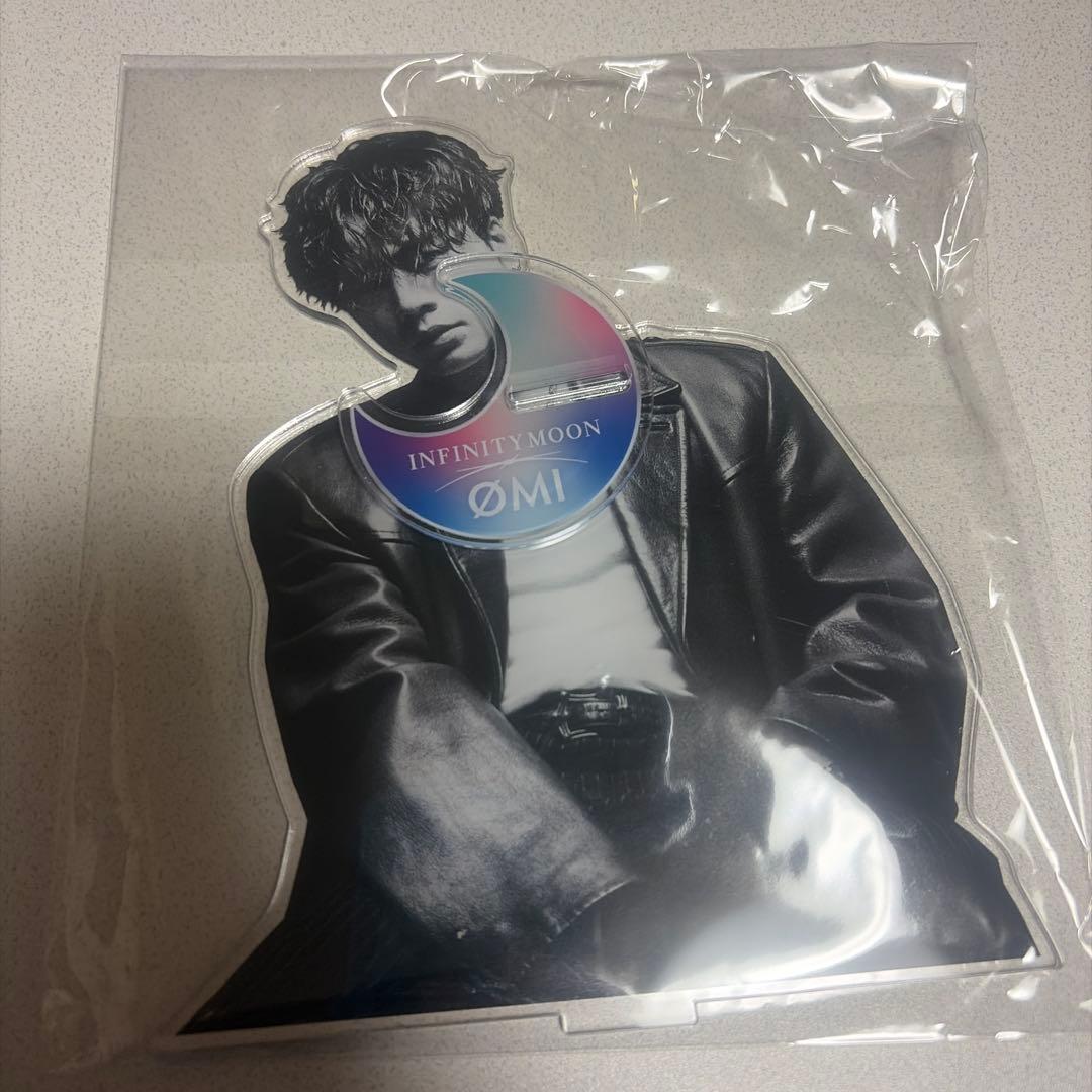 ØMI INFINITY MOON アクリルスタンド