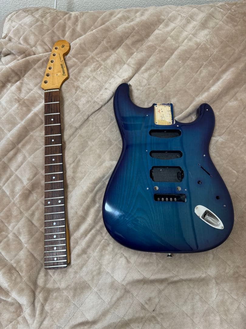 fernandes st-45c ストラトタイプ　アッシュ　フェンダーヘッド