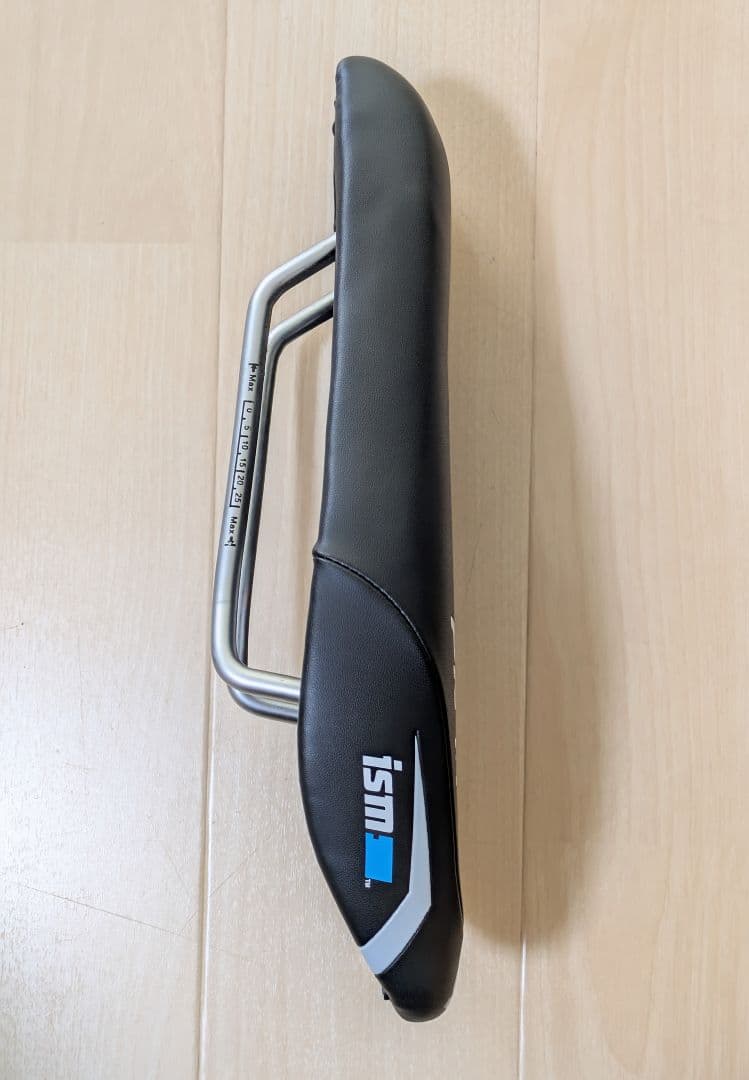 ISM PN 1.1 トライアスロン サドル