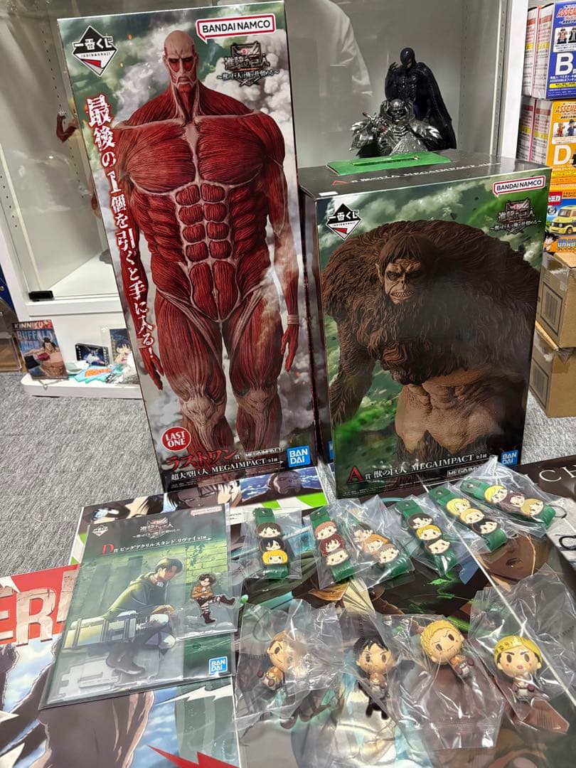 進撃の巨人 一番くじ　ラストワン賞　A賞　D賞　おまけ