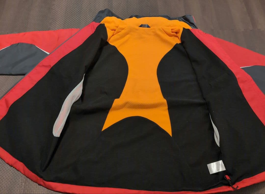 美品　asics スキーウェア上下セット Lサイズ