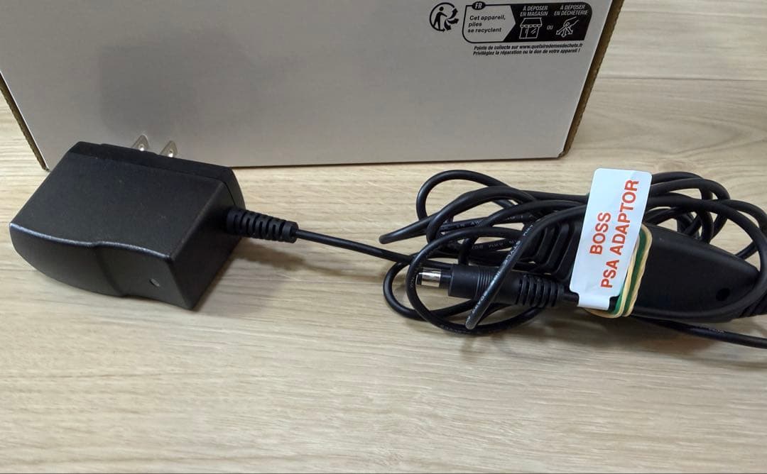 【新品同様・おまけ純正アダプター付き】BOSS VE-1 & PSA-100
