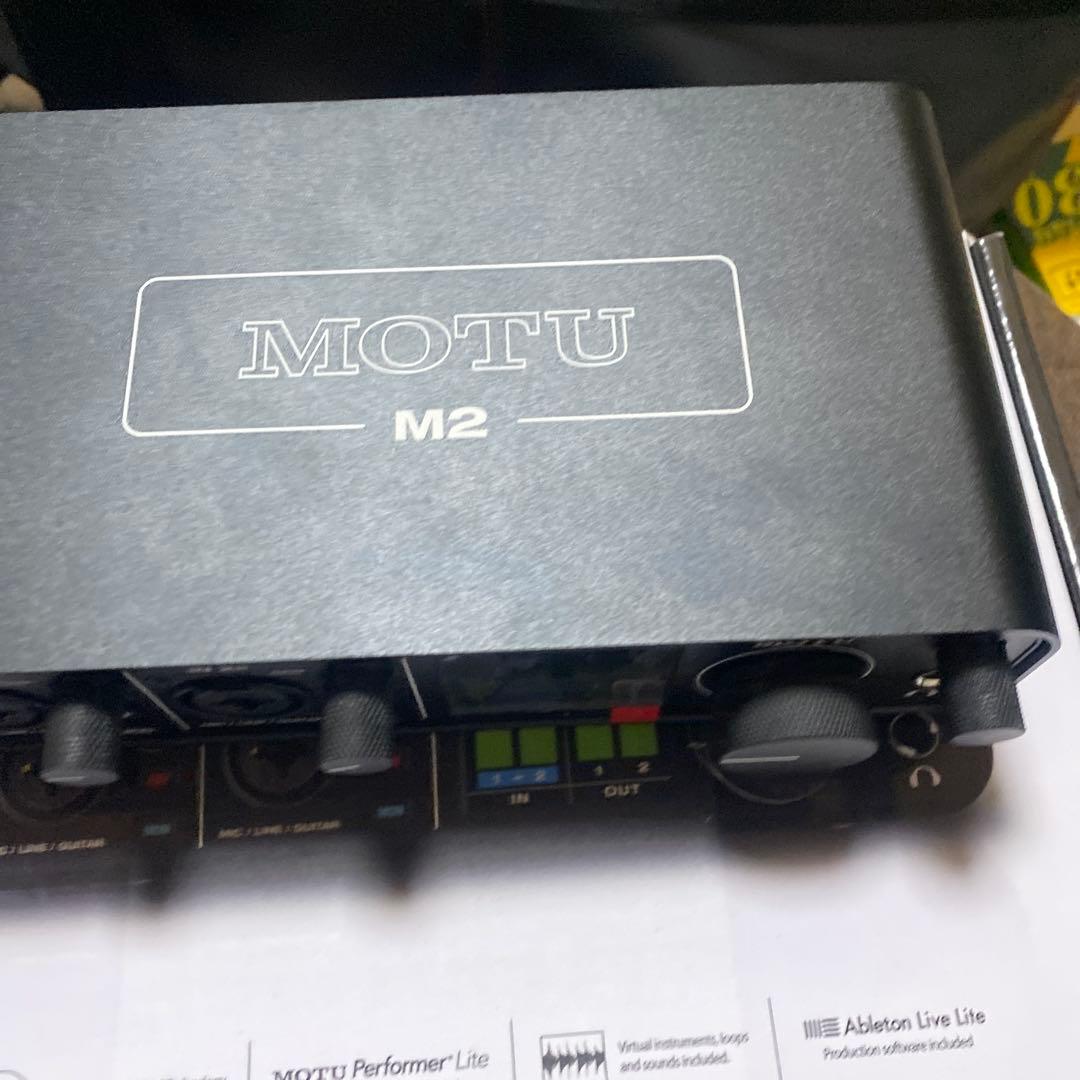 MOTU m2オーディオインターフェース