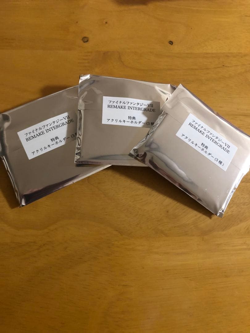 【未開封注意】JRコラボアクリルキーホルダー　3個　FF7