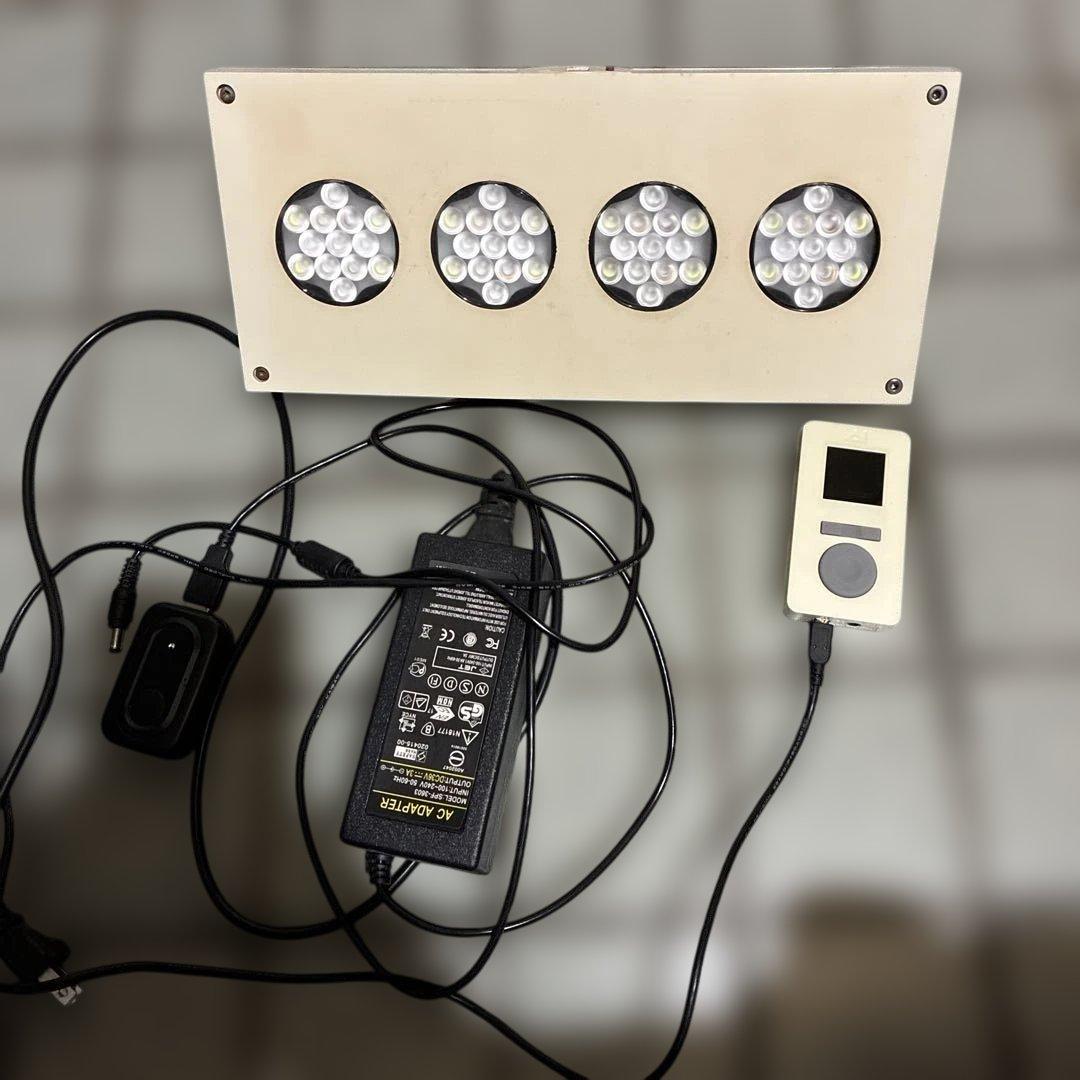 AI HYDRA ハイドラ 52HD ホワイト　水槽 照明 LED 海水魚