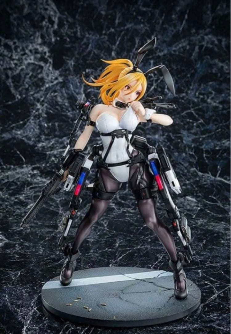 ARMS NOTE パワード•バニー　1/7フィギュア　特典色紙あり