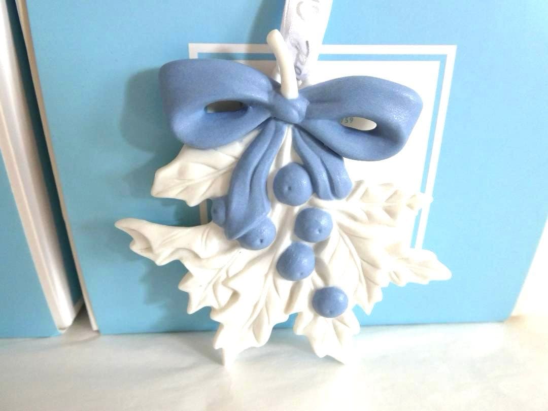 【ウェッジウッド】こまどり・ ヒイラギ・クリスマスホリデイ オーナメント2個