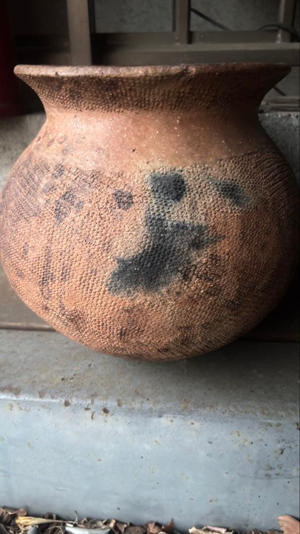 弥生土器？　バンチェン土器？　詳しい方？