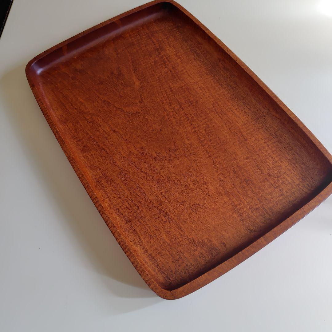 本花梨無垢板使用長盆漆仕上げ