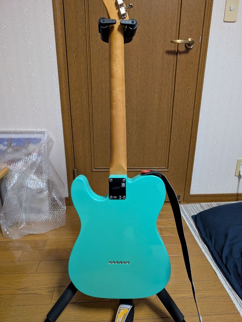 Fender vintera　60s　mod