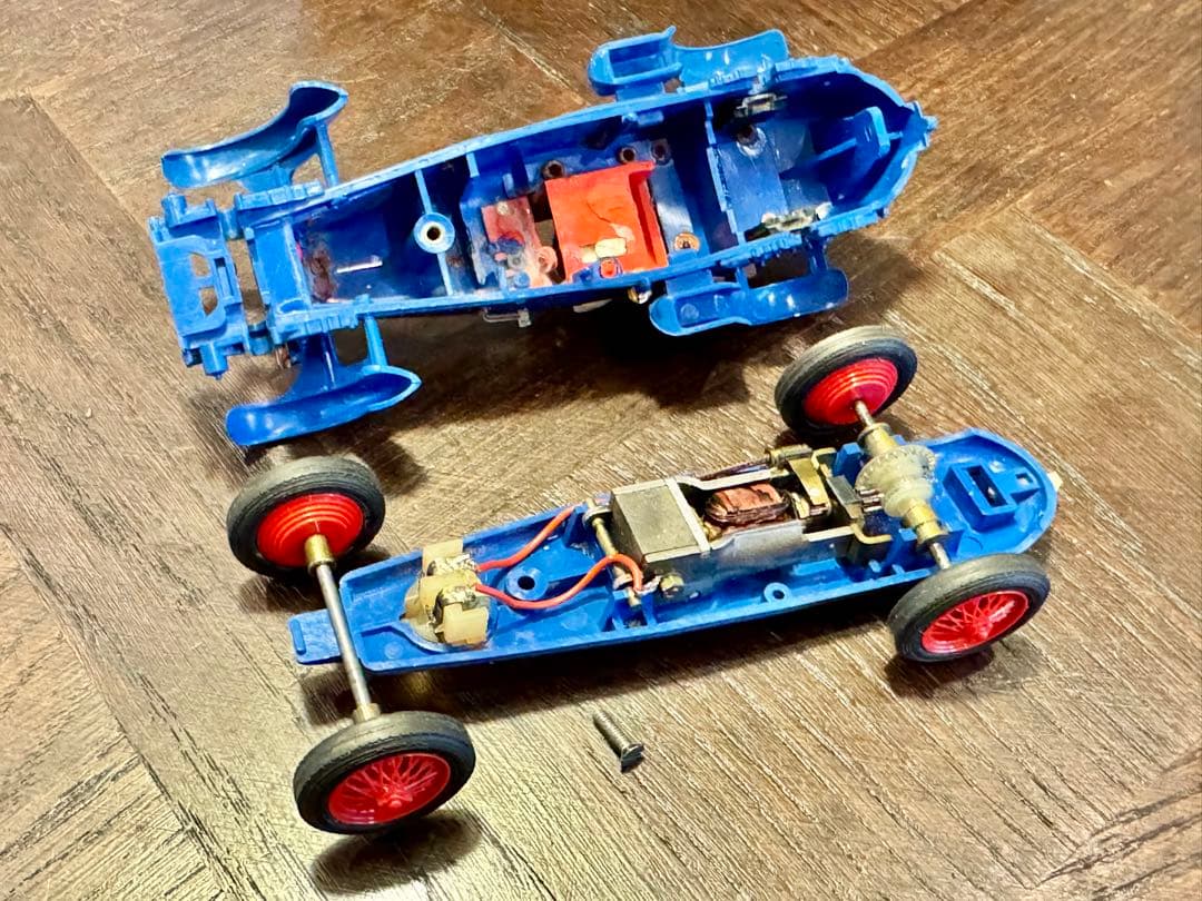 scalextricスケーレックスC65アルファロメオ 1933 スロットカー