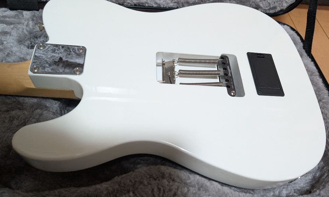 Fender MIYAVI TELECASTER　ミヤビ　テレキャスター