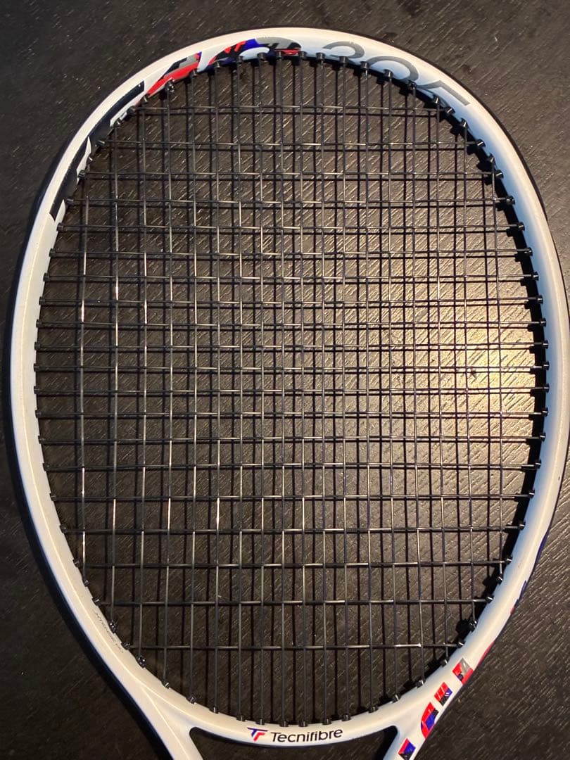 テクニファイバ-TF40 305 18M グリップ2