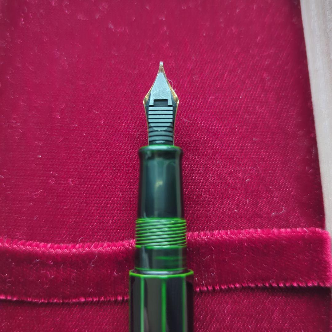 中屋万年筆「十角 緑溜 ポータブル」太字（B）