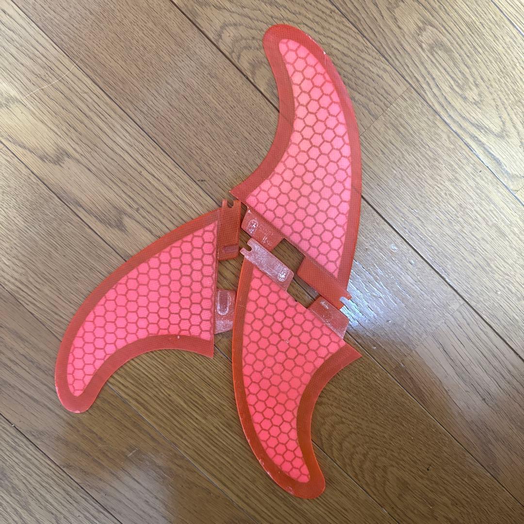 ピンク サーフボードフィン 2枚セット　fcs2