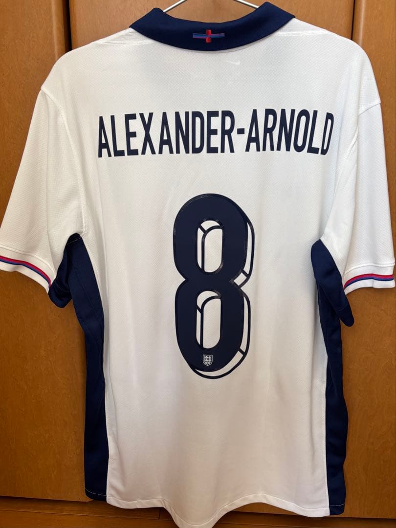 【国内正規品】イングランド代表　アーノルド　ユニフォーム　ホーム　8番