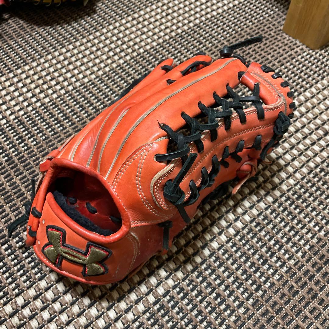 アンダーアーマーグローブ