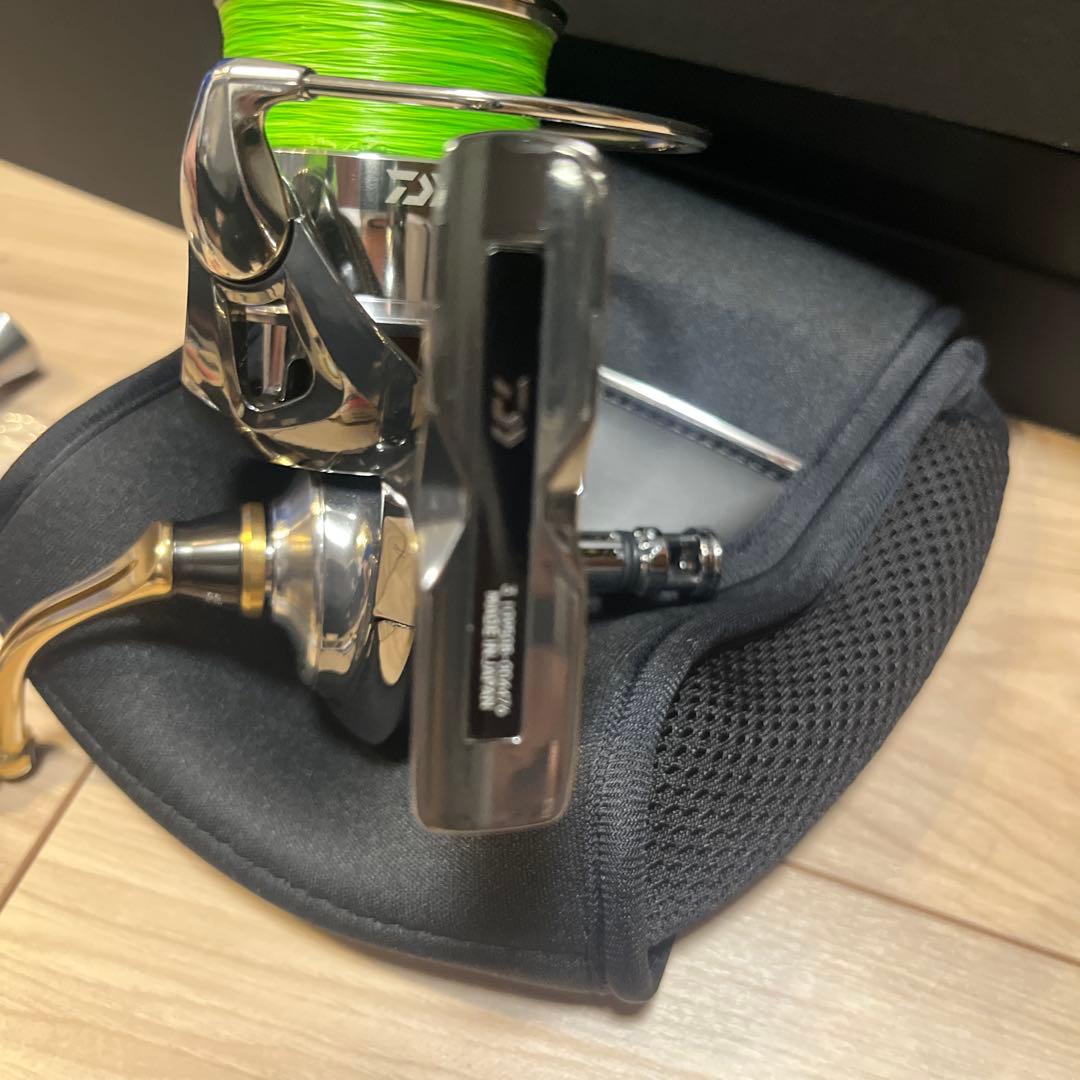 マロンさん専用　EXIST LT4000-XH スピニングリール