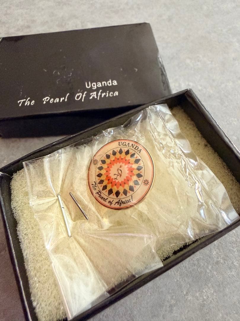 大阪関西万博expo2025 ウガンダ ピンバッジ コモンズ