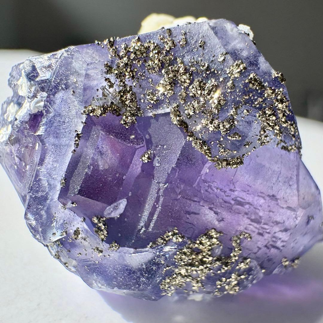 515 中国 内モンゴル産 レアタイプ フローライト&パイライト