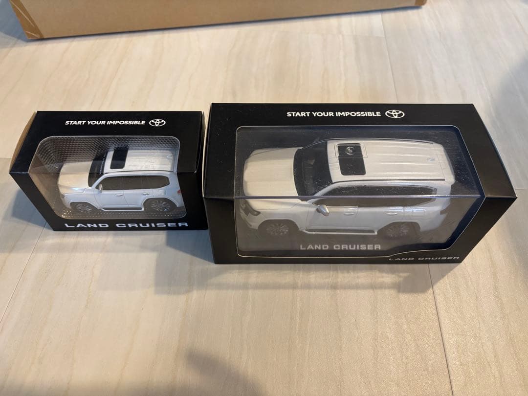 クルテク　トヨタ ランドクルーザー300 ミニカーセット