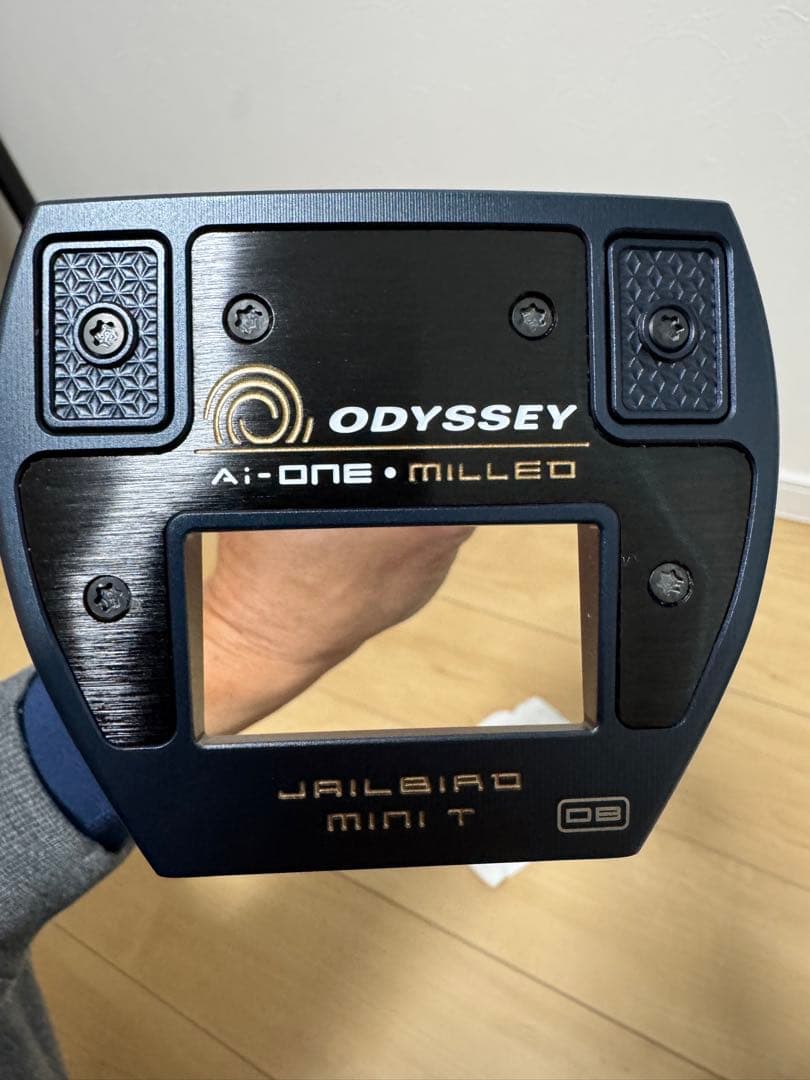 オデッセイAi-ONE MILLED JAILBIRD MINI Tパター