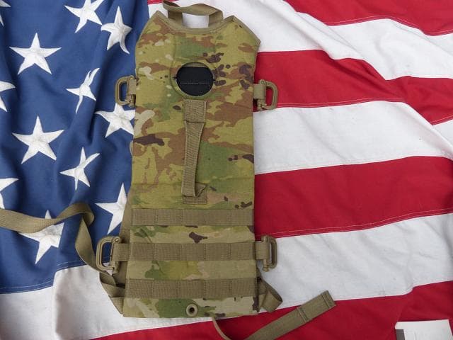 米軍実物 ハイドレーション システム マルチカム 3L OCP　53
