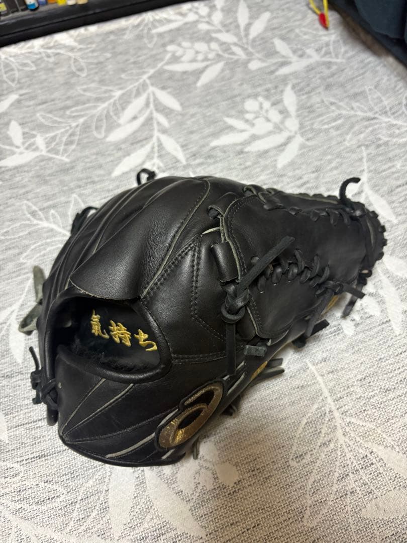 アシックス　ゴールドステージ　軟式グローブ 右投げ用 黒