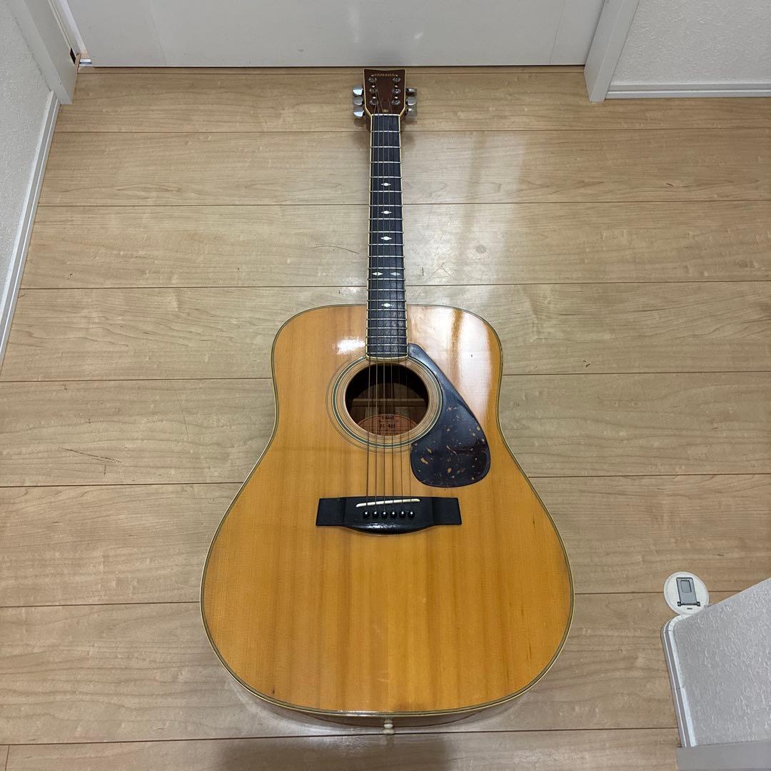 弦高低い調整済み　YAMAHA オレンジラベルfg-401 素晴らしい音です