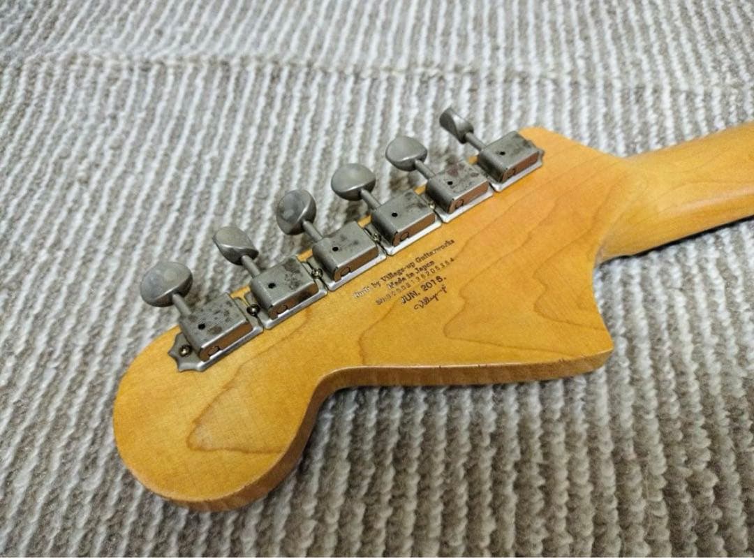 ［美品］ハンドメイド　ジャガー　エレキギター